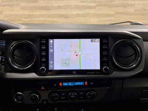 Used 2023 Toyota Tacoma TRD Off-Road w/ TRD Premium Off Road Package image 13