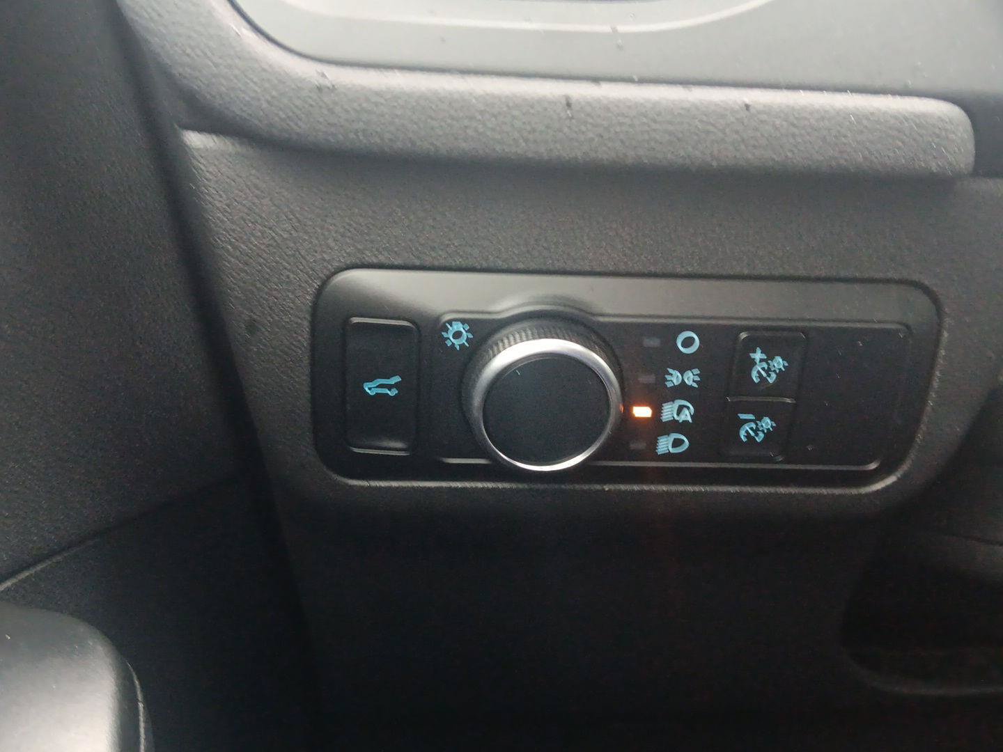 Used 2023 Ford Escape ST-Line w/ Tech Pack #1 AWD/4WD image 18
