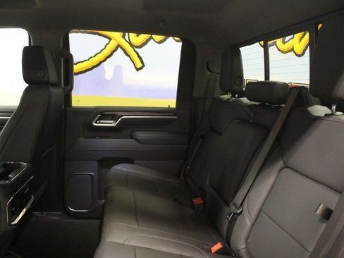 New 2025 GMC Sierra 2500 SLT w/ SLT Premium Package image 15