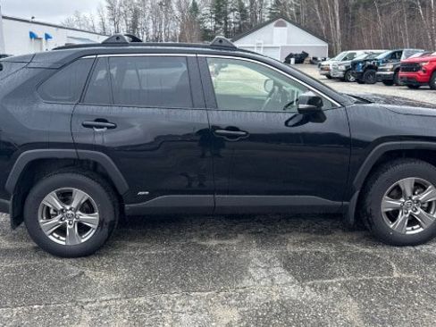 Used 2025 Toyota RAV4 LE image 1