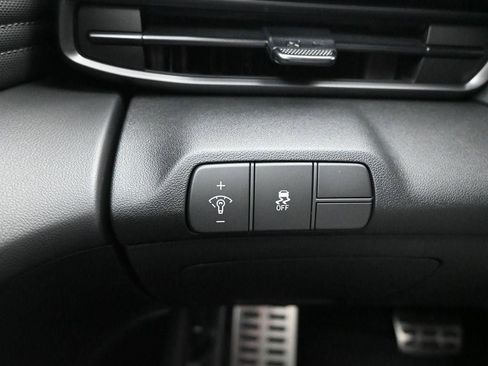 New 2026 Hyundai Elantra Sport image 19