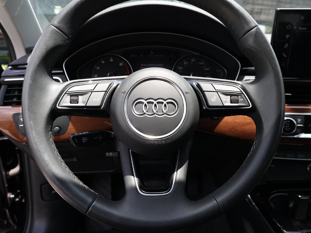 Used 2023 Audi A4 2.0T Premium w/ Convenience Package AWD/4WD image 16