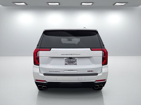 Certified 2025 GMC Yukon Denali image 5