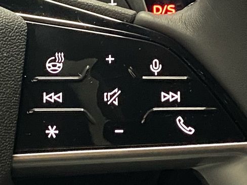 New 2026 Audi Q3 quattro 2.0T image 13