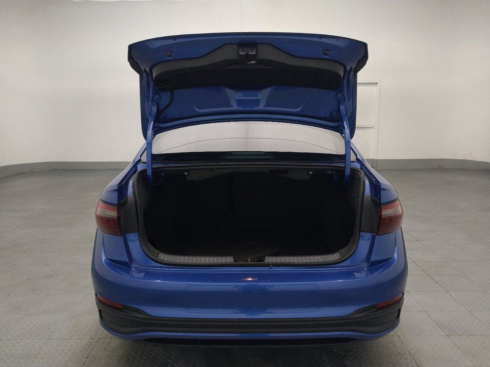 Used 2022 Volkswagen Jetta Sport FWD image 29