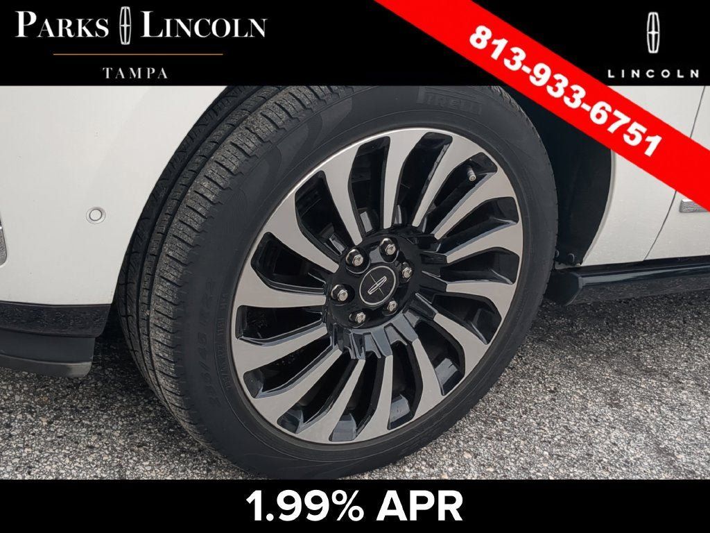 Used 2022 Lincoln Navigator L Black Label AWD/4WD image 12