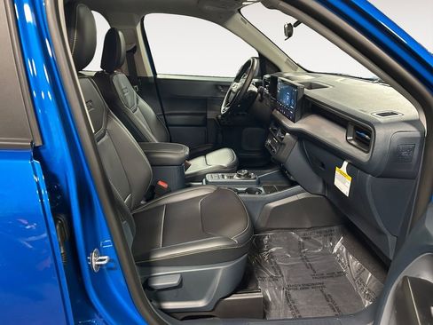 New 2026 Ford Maverick Lobo AWD/4WD image 10