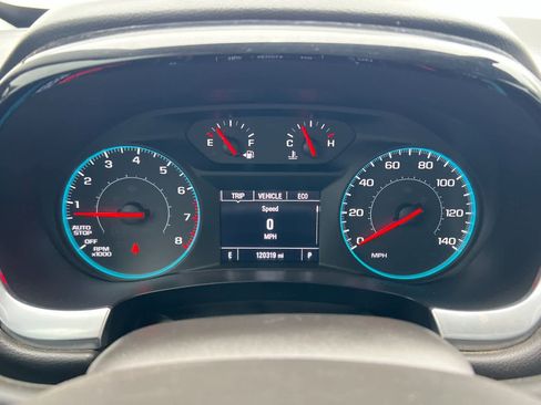 Used 2021 Chevrolet Traverse LS w/ LPO, Cargo Package image 25