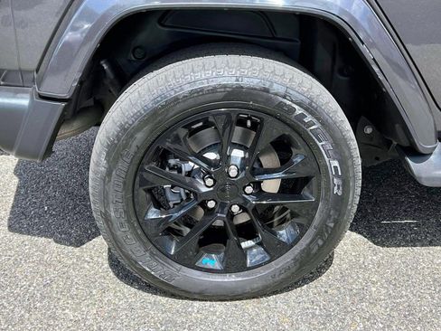 Used 2022 Jeep Wrangler Unlimited Sahara 4xe w/ Dual Top Group image 8