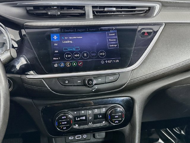 Used 2020 Buick Encore GX Essence w/ Experience Buick Package AWD/4WD image 17