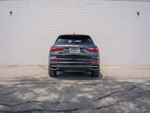 Used 2024 Audi Q3 2.0T Premium Plus w/ Premium Plus Package AWD/4WD image 6