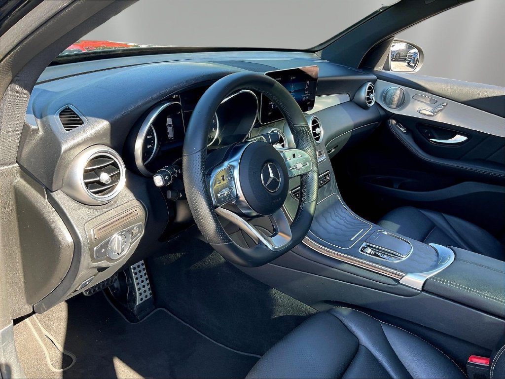 Certified 2021 Mercedes-Benz GLC 300 image 19