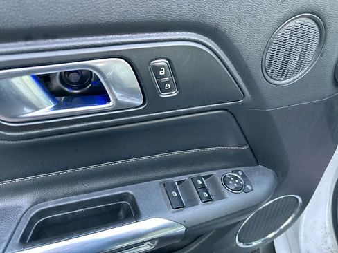 Used 2020 Ford Mustang Premium RWD image 24