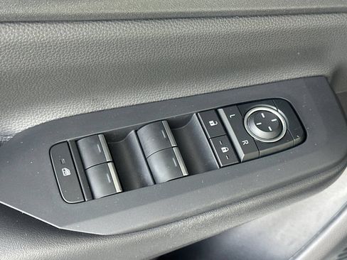 Certified 2026 Toyota Prius AWD image 14