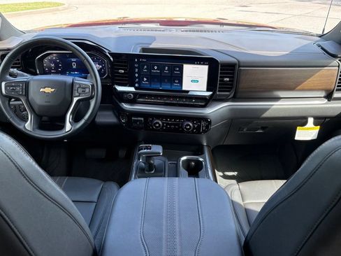 Used 2026 Chevrolet Silverado 1500 High Country w/ Z71 Off-Road Package AWD/4WD image 23