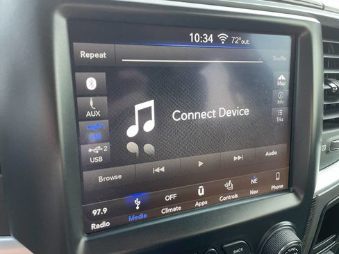 Used 2018 RAM 3500 Laramie Longhorn image 36