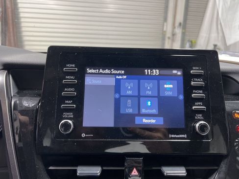 Used 2024 Toyota Camry SE image 27