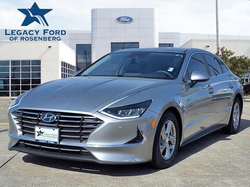 Used 2021 Hyundai Sonata SE image 1