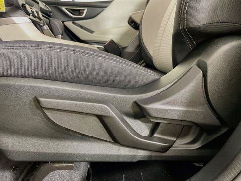 Used 2023 Subaru Forester AWD/4WD image 20