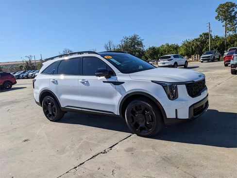 Certified 2025 Kia Sorento SX image 3