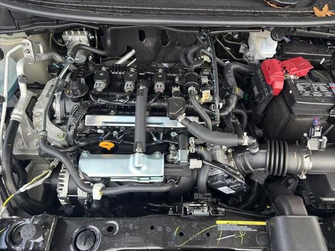 New 2025 Nissan Versa SR image 11