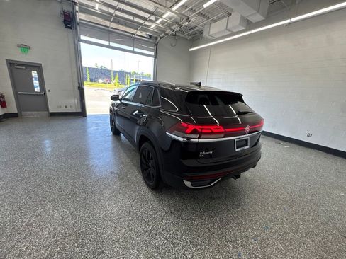 New 2026 Volkswagen Atlas Cross Sport SE AWD/4WD image 3