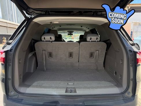 Used 2020 Chevrolet Traverse LT FWD image 20