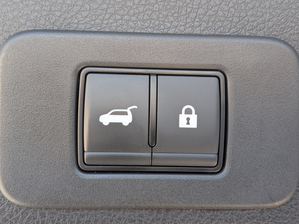 Used 2025 Nissan Murano Platinum w/ Cargo Package AWD/4WD image 14