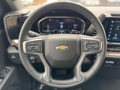 Certified 2025 Chevrolet Silverado 1500 LT image 21