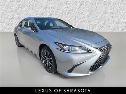 New 2025 Lexus ES 350 w/ Premium Package
