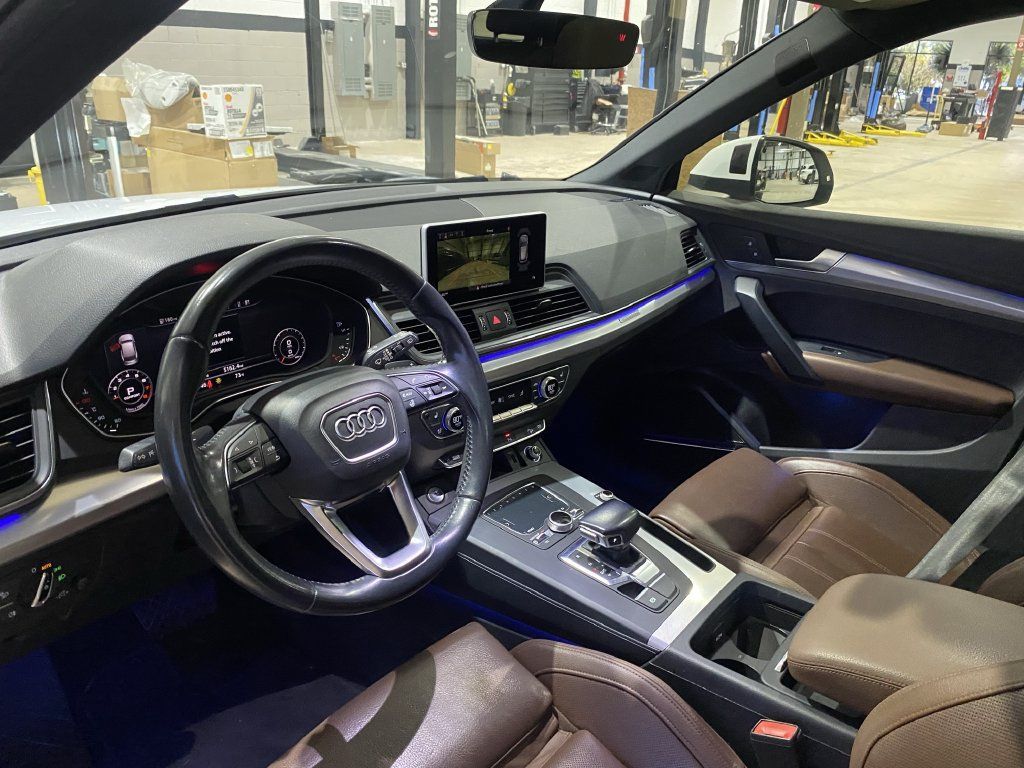 Used 2018 Audi Q5 Prestige AWD/4WD image 2