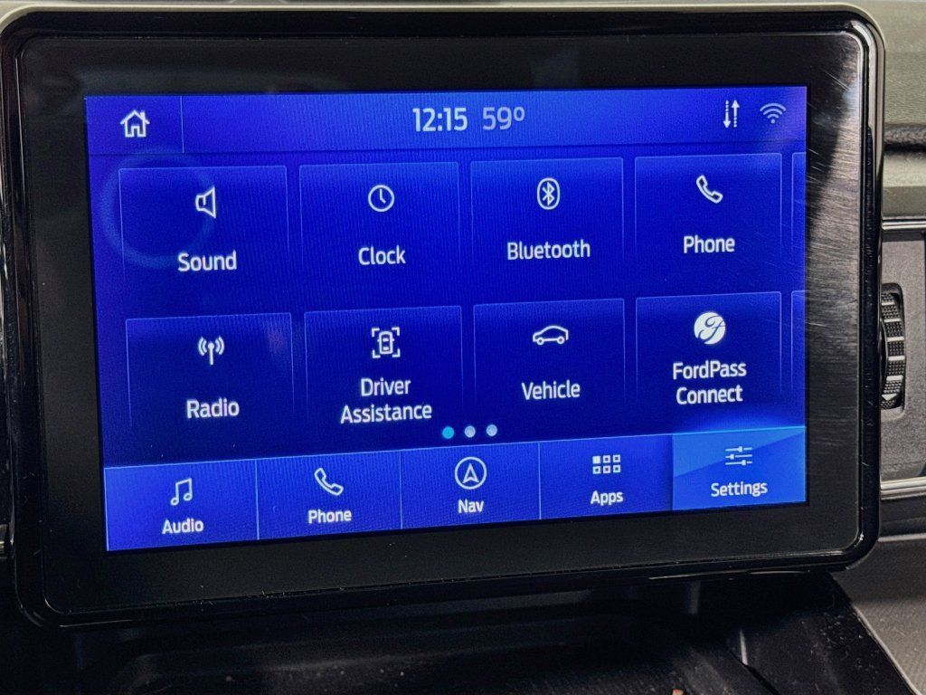 Used 2020 Ford Explorer XLT w/ Equipment Group 202A AWD/4WD image 29