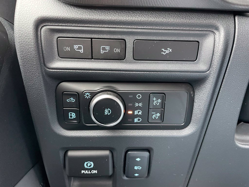 Used 2024 Ford F150 Lariat w/ Equipment Group 502A High AWD/4WD image 44