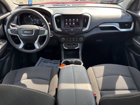 Used 2024 GMC Terrain SLE AWD/4WD image 18
