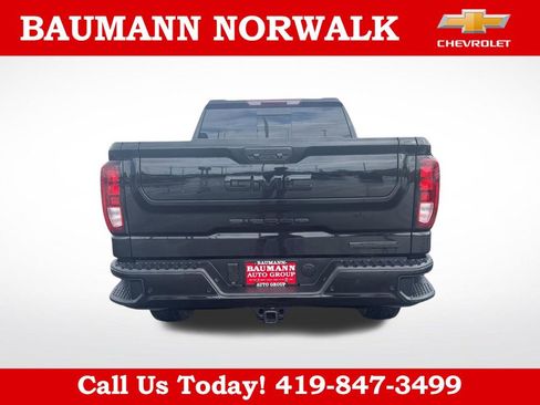 Used 2026 GMC Sierra 1500 Elevation w/ Elevation Premium Package AWD/4WD image 6
