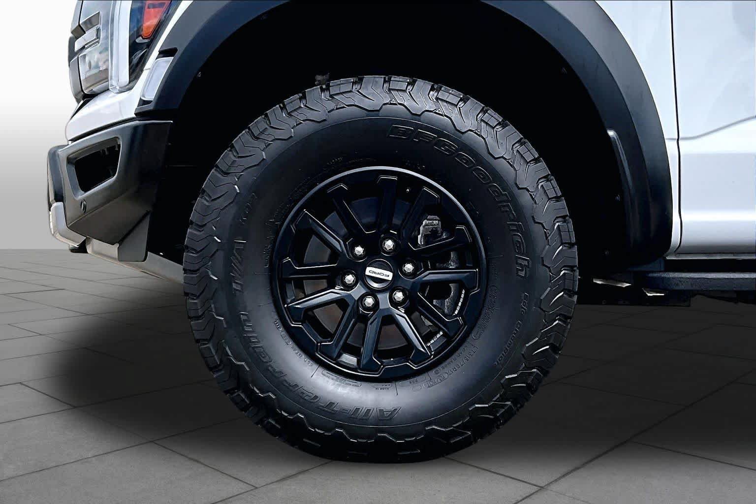 Used 2024 Ford F150 Raptor AWD/4WD image 11