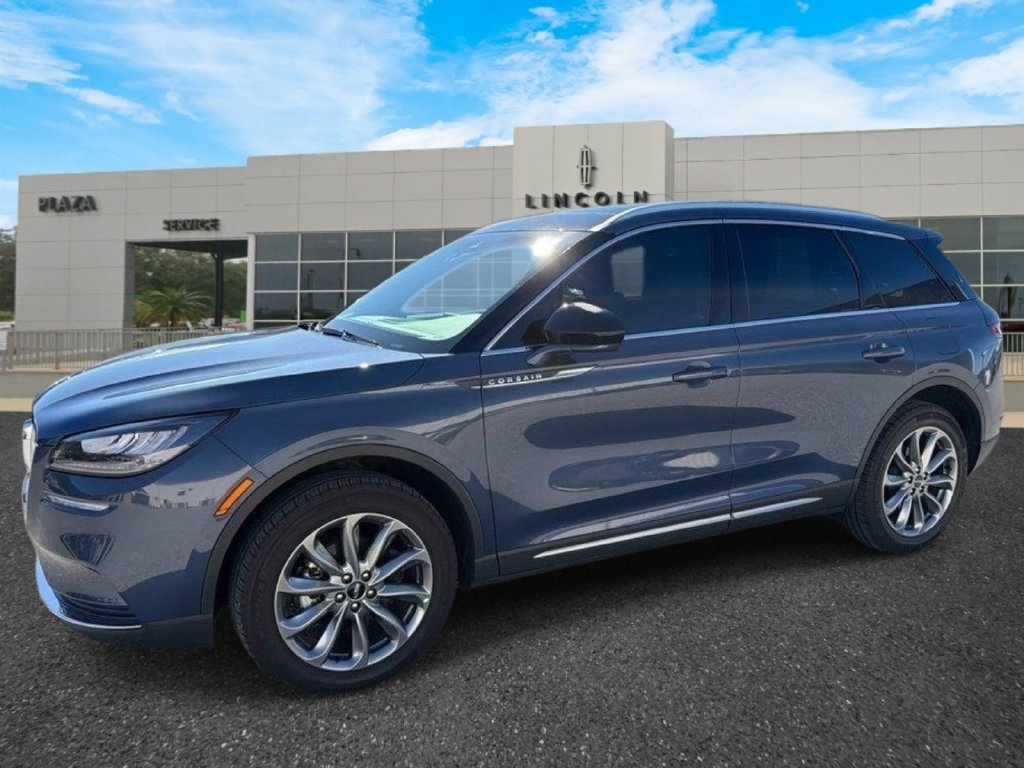 Used 2022 Lincoln Corsair FWD w/ Premium Package image 8