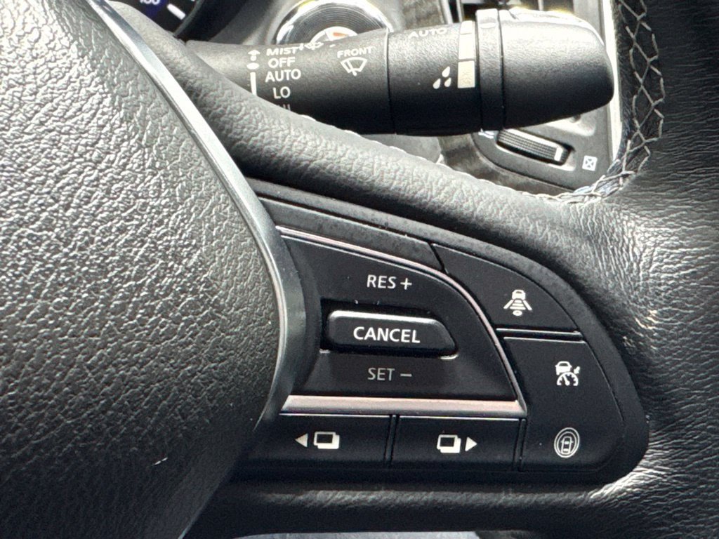 Used 2017 INFINITI Q60 3.0t AWD/4WD image 14