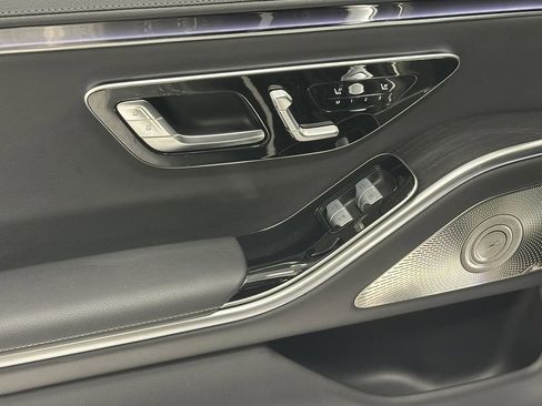 Certified 2023 Mercedes-Benz S 500 4MATIC w/ AMG Line image 25
