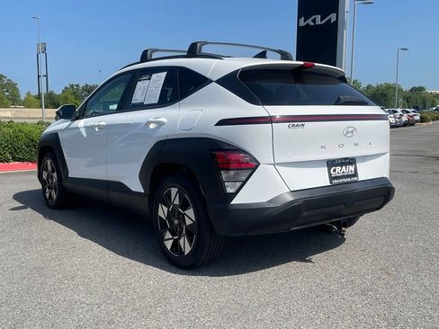 Used 2024 Hyundai Kona SEL FWD image 4