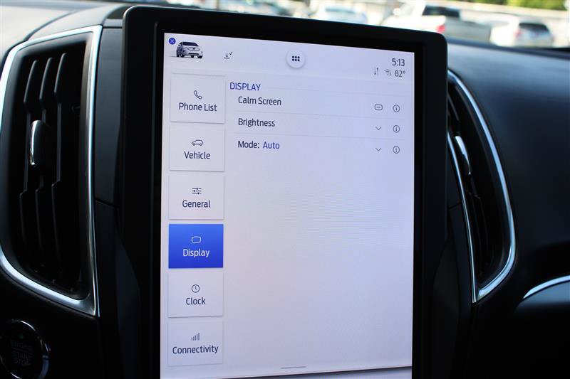 Used 2022 Ford Edge Titanium w/ Equipment Group 301A AWD/4WD image 23