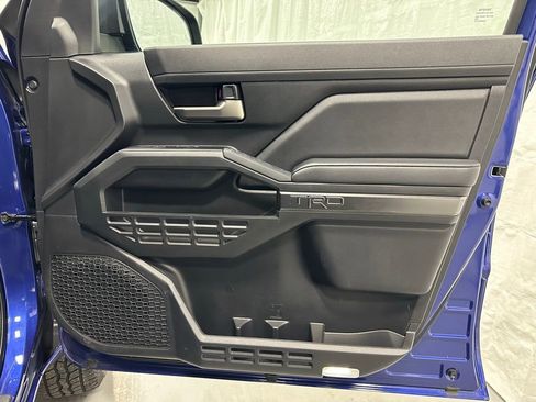 Used 2025 Toyota Tacoma TRD Off-Road image 56