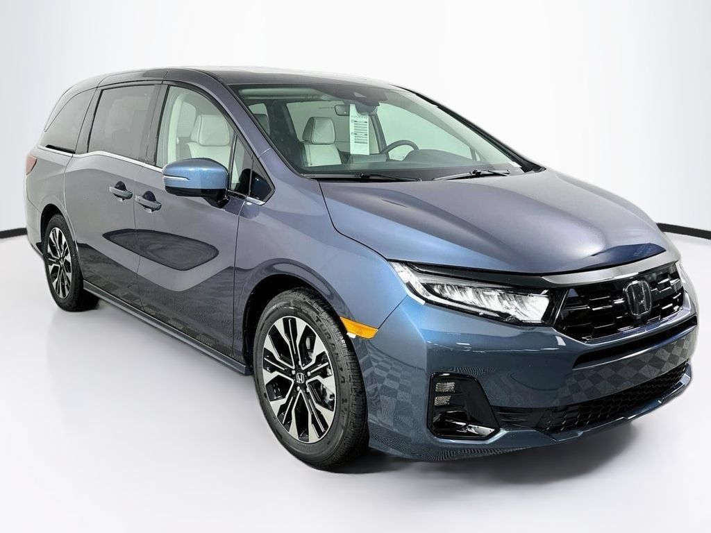 Used 2026 Honda Odyssey Elite image 2
