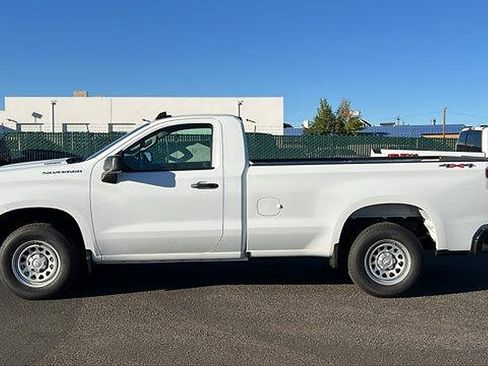 New 2026 Chevrolet Silverado 1500 W/T image 8