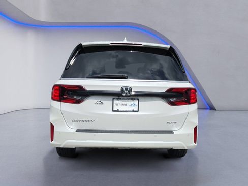 New 2026 Honda Odyssey Elite image 4