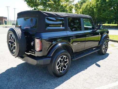 Used 2022 Ford Bronco Outer Banks image 10