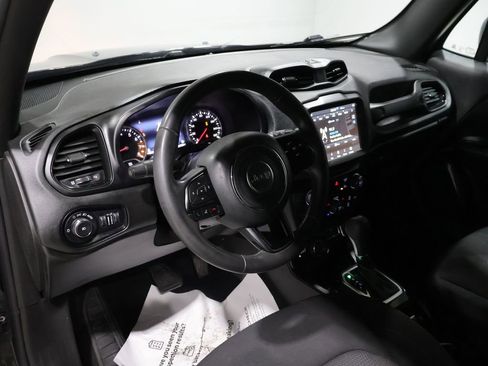 Used 2022 Jeep Renegade Altitude image 25