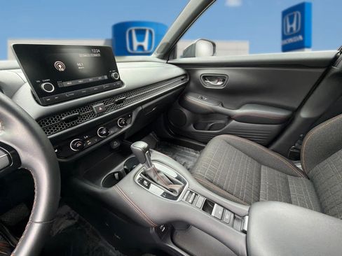 Used 2024 Honda HR-V Sport image 21