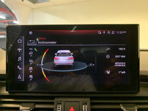 Used 2022 Audi SQ5 Premium Plus w/ Premium Plus Package image 30