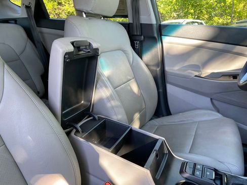 Used 2020 Hyundai Tucson Value FWD image 40